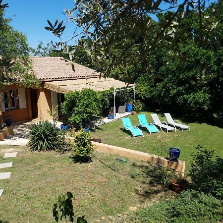 Entre Nimes Et Arles Villa Bellegarde  Eksteriør billede