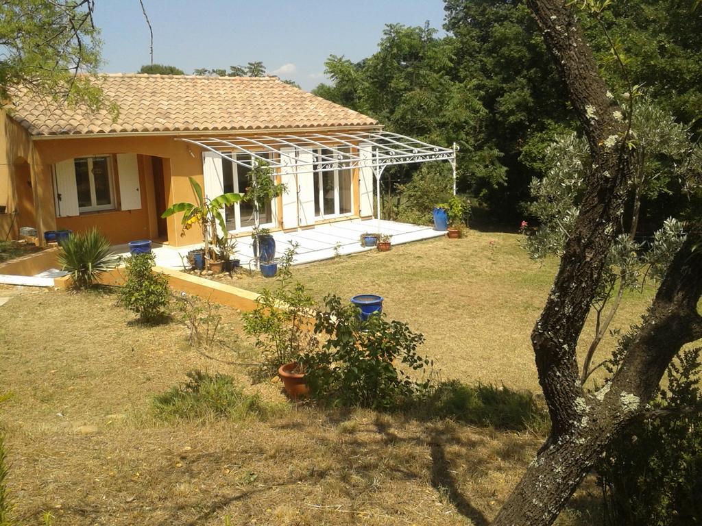 Entre Nimes Et Arles Villa Bellegarde  Eksteriør billede