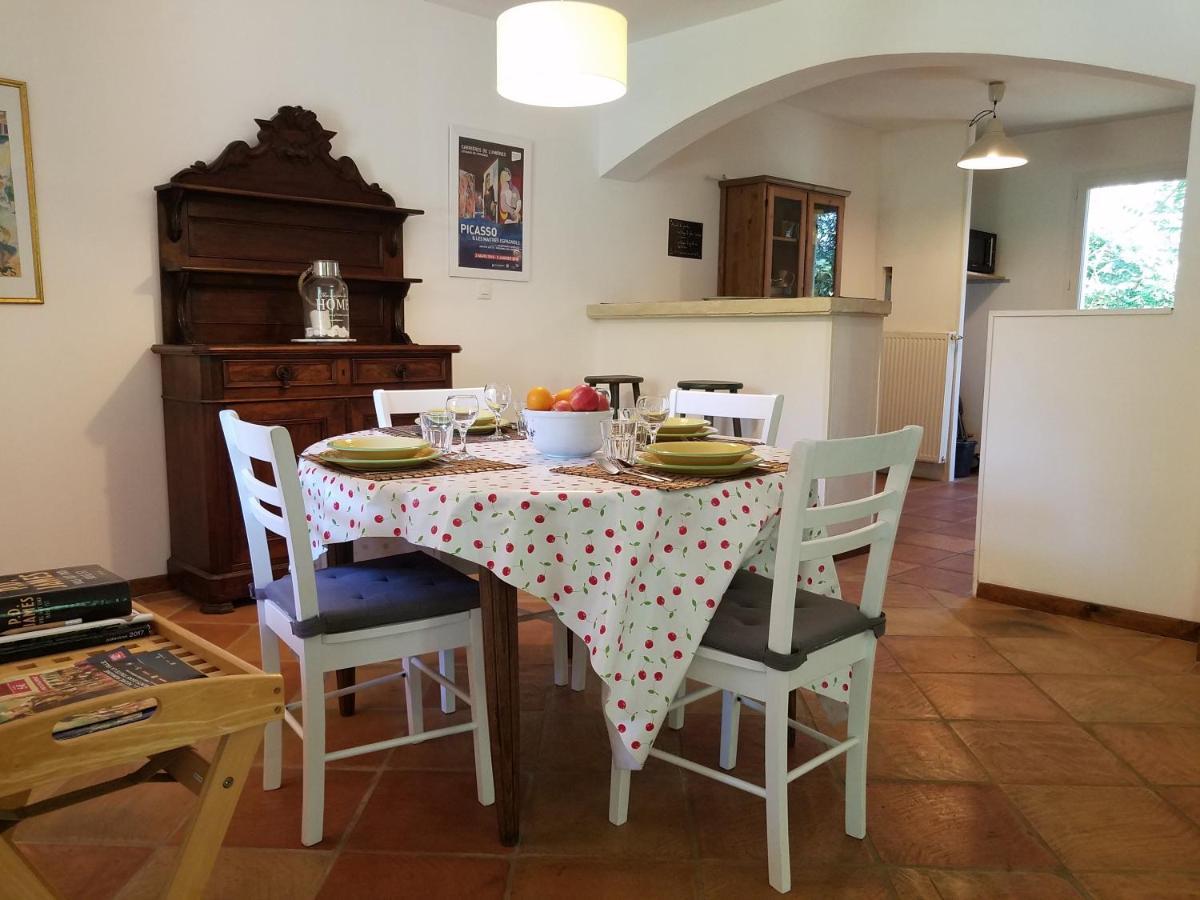 Entre Nimes Et Arles Villa Bellegarde  Eksteriør billede
